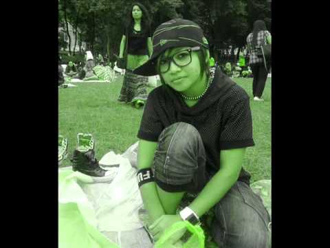 Cerita Kita dan kasetnya di Toko Terdekat Maupun di  iTunes atau Amazon secara legal Cerita Kita dan kasetnya di Toko Terdekat Maupun di iTunes atau Amazon secara legal