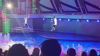 Aqua theater on Oasis ots Of The Seas what a show 80s inveedible