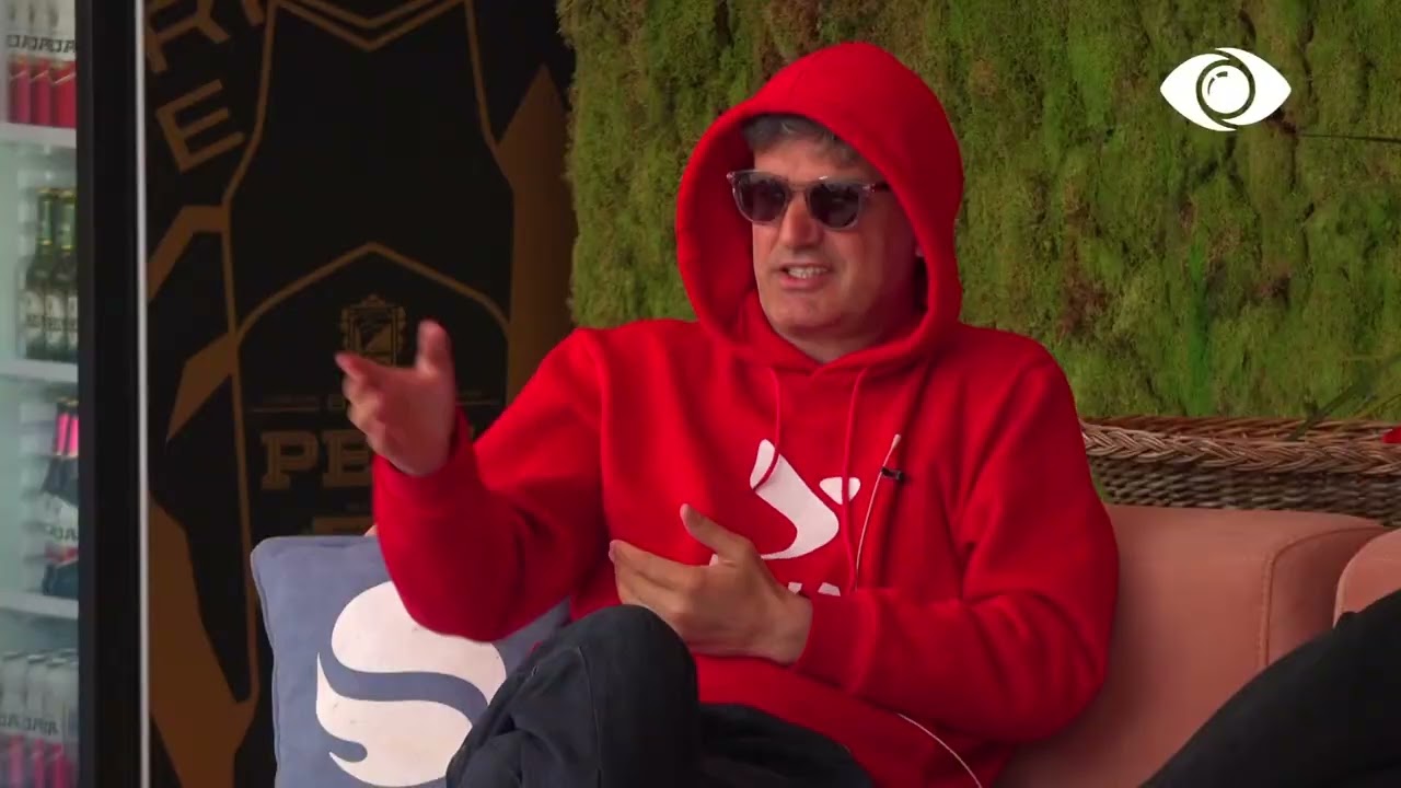 Bledi: Rritu pak/ Kiara: E ke tepruar