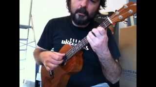 Video thumbnail for Ukelele tenor Mahi Mahi MT-7G - Vals de los gaticos by Ukecosas, la tienda de ukeleles