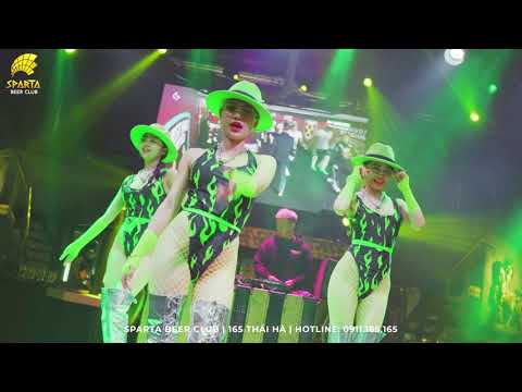 VŨ ĐOÀN LIDO KHOE DÁNG CỰC TÁO BẠO TẠI SPARTA