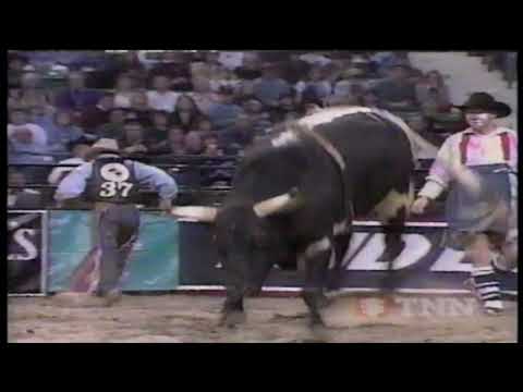 Joaquin Garza vs John Elway - 98 PBR Topeka (84 pts)