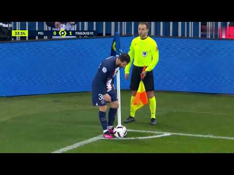 le corner direct de Messi contre Toulouse qui choque tout le monde😱😱