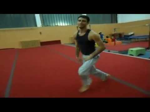 3RUNNER 2010 GYM SAMPLER