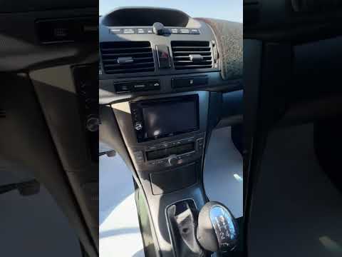 фото toyota avensis ii 0