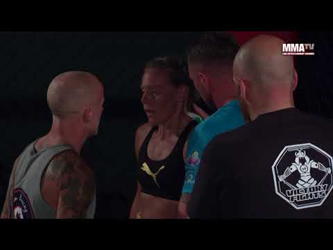 Joana Paris vs Sarah Hallworth - Brighton Sussex