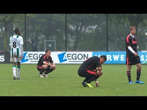 Ajax A1 verzuimt landstitel al te grijpen