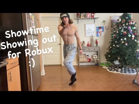 Dancing to ROBUX by KkbutTerFLY27Xx