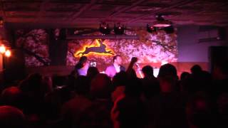 "In The Middle" By The New Mastersounds - Live At The Hideout 2014-10-01