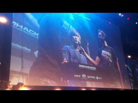 Dreamhack Winter 2011 Starcraft 2 finals Liquid HerO vs. EGPuMa the conclusion from the crowd POV
