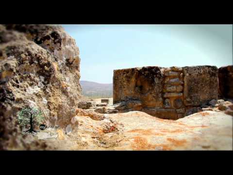 THE PALACE OF PHAISTOS