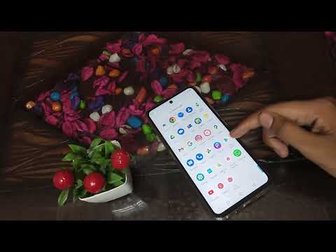 How to change Font size setting in Motorola Edge 30 5G phone