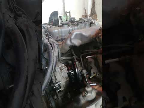 how to desal pump opening 4JB1 engane Isuzu nkr trak short video viral Isuzu auto care