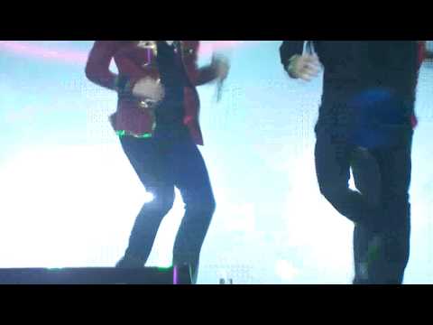 wow - (ilhoon and sungjae)short  focused fancam