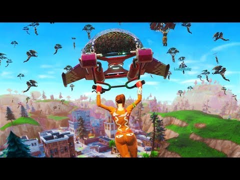 WHOLE LOBBY GOES TILTED TOWERS?*EVERYONE* DIES??