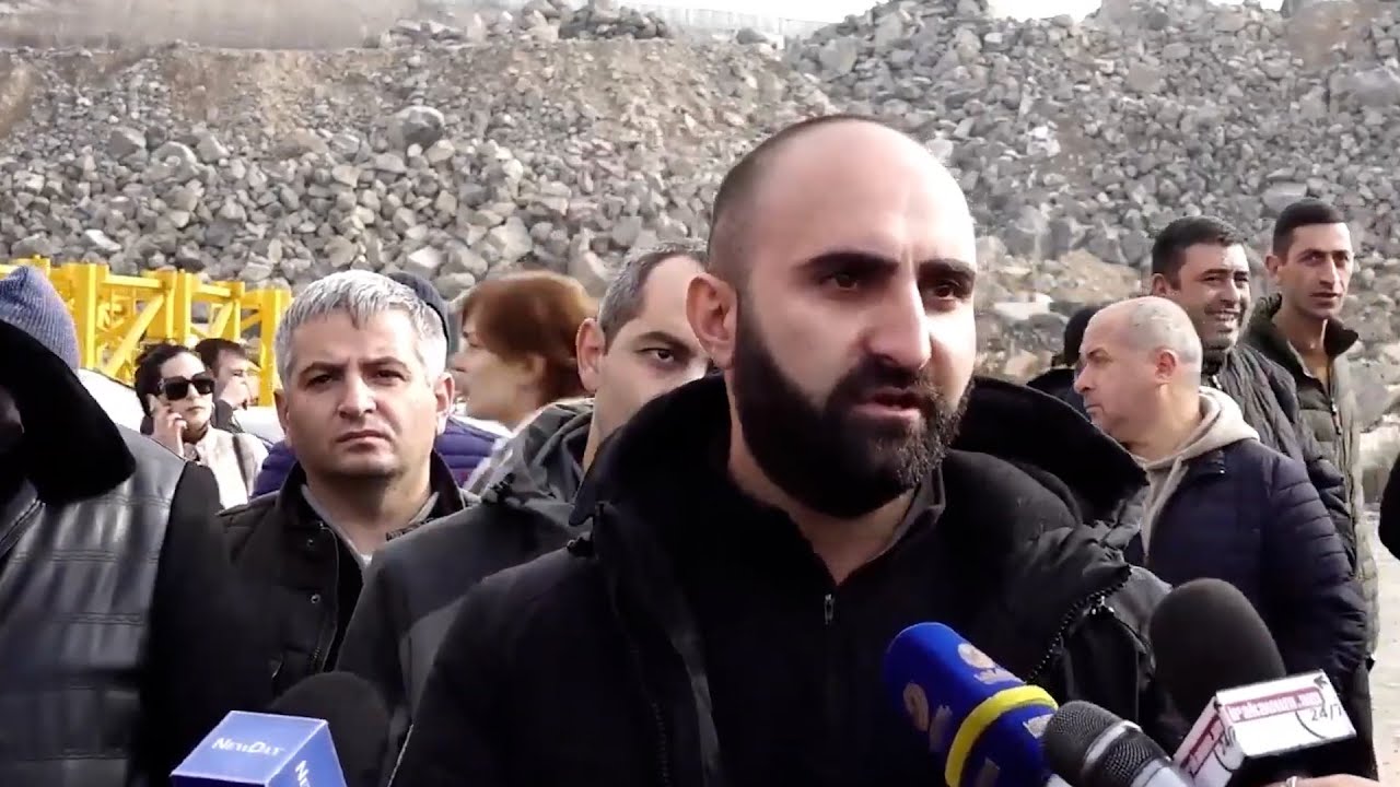 Առօրյա գործերը թողած, կառուցապատողի հետ ընկած, փորձում ենք գործը հասցնել ավարտին