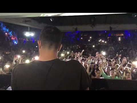 Carl Bee Playing BAM Out on INTEC at GRINGOS in Malta