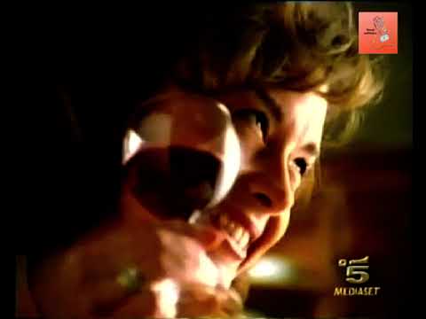 Spot vino Tavernello - "Tavernello è il nostro vino preferito" - Anni 2000