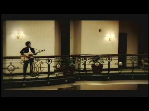 LOS BUNKERS - VIDEO CLIP "NADA NUEVO BAJO EL SOL"