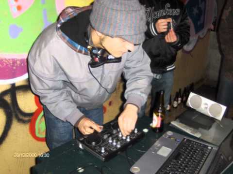 House Mix 2011 Djunisude (Mastiksoul & Dada vs Olivs Moleque)