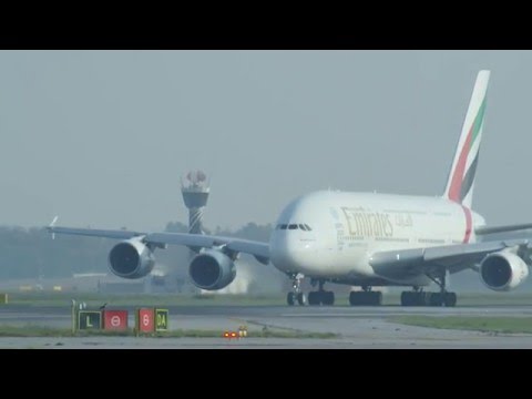 A380 Emirates - Decolagem em Malpensa [4k Ultra HD]