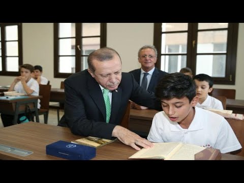 مدارس الأئمة والخطباء في تركيا