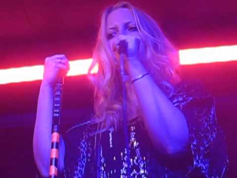 Polly Scattergood - Miss You (Live @ Hoxton Square Bar & Kitchen, London, 19/11/13)