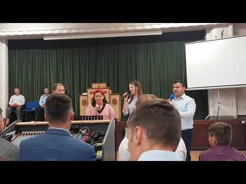 Se aud paşii Lui pe drum - Londra