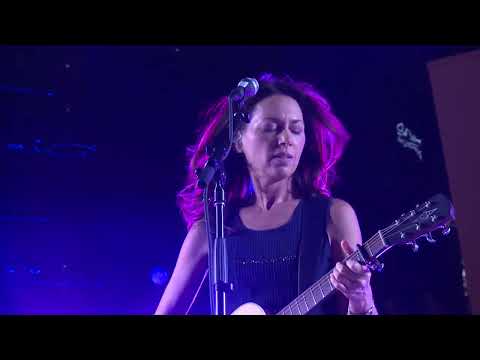 Susanna Hoffs (The Bangles) - Eternal Flame (Live at Sunset Sessions)