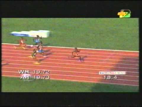 Michael Johnson - World Record 19'66" 200mt  - ITA - (1996)