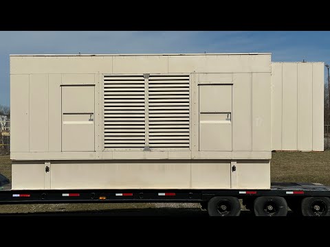 Cummins DFLC 1250 kW diesel generator, Cummins KTA50-G3 engine, 499 Hrs, Yr 1999 - CSDG # 4407