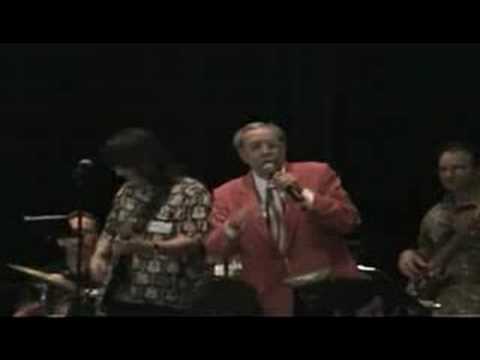 Mark & Lalo Guerrero: "Los Chucos Suaves" Tosti Tribute (2004)