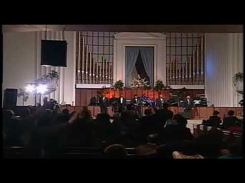 Jesus is Alive and Well - Lee Williams and the QC