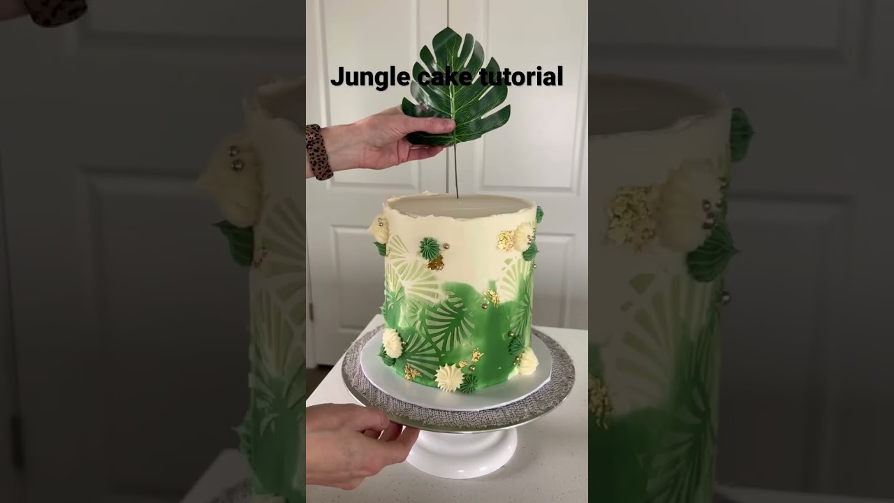 Full jungle cake tutorial! Tell me what you think! #baking #cakedecorating #cake