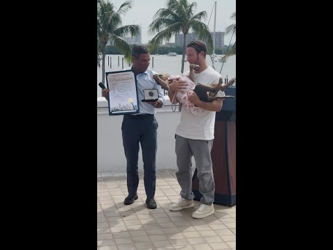 Miss Peaches Received The Bone To The City Of Miami On Miss Peaches Day