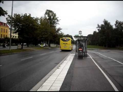 Danielssons Busstrafik Ylva åker iväg från Uppsala Science Park