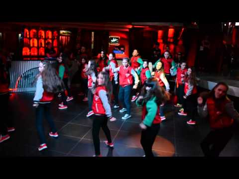 Sis n Bro Love Party Crazy Teens