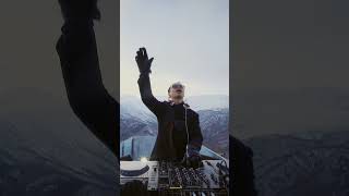 ZHU remixes &quot;Faded&quot; on the decks 🎧