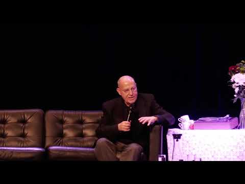 Couchgespräche 8: Gregor Gysi: Was ist eigentlich Linke Politik?