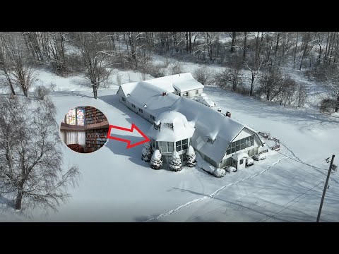 Abandoned Mega Mansion With 2 Floor Private Library And Everything Left Behind