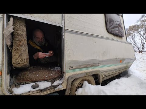 ZARKO HRGIC snijeg i hladnoca cini svoje