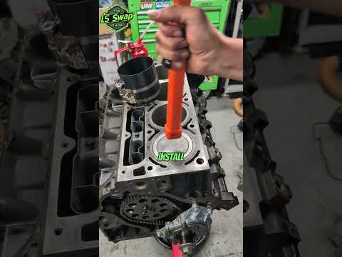 How to install LS pistons!!