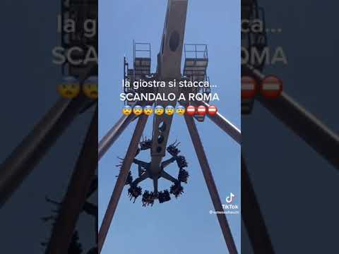 UNA GIOSTRA SI STACCA A ROMA!