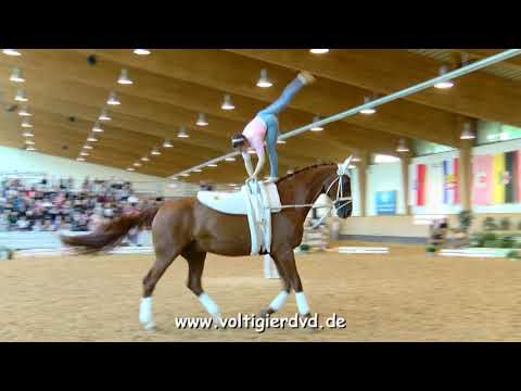 Coralie Sauter - Female 39 - DJM Voltigieren München 2018