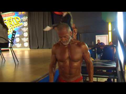 Petar Celik Rome Oct 2017 winning another world champion title IBFA