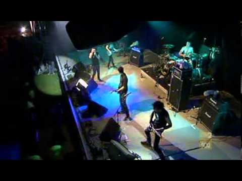 Behind Crimson Eyes - The Black Veil (JTV Live)