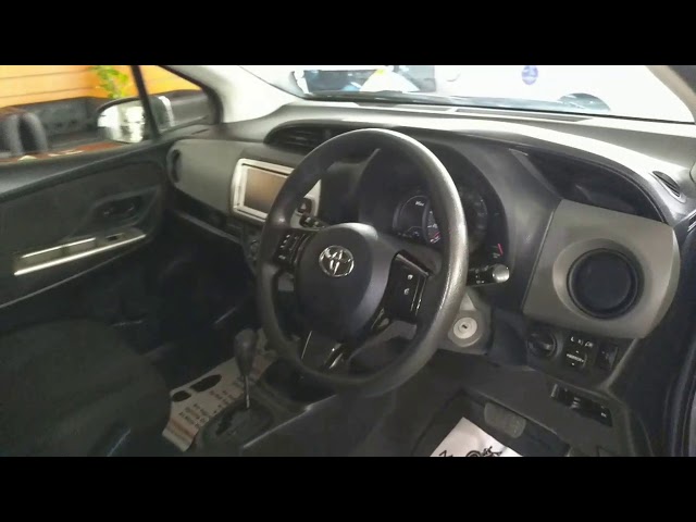 Toyota Vitz F 1.0 2015 Video