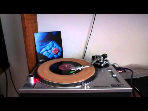Coldplay - Bigger Stronger (Vinyl)