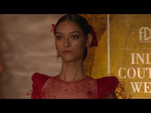 download lagu mp3 mp4 Sulakshana Monga Gowns, download lagu Sulakshana Monga Gowns gratis, unduh video klip Sulakshana Monga Gowns