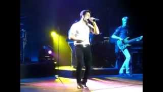 David Bustamante, Besos- Elche